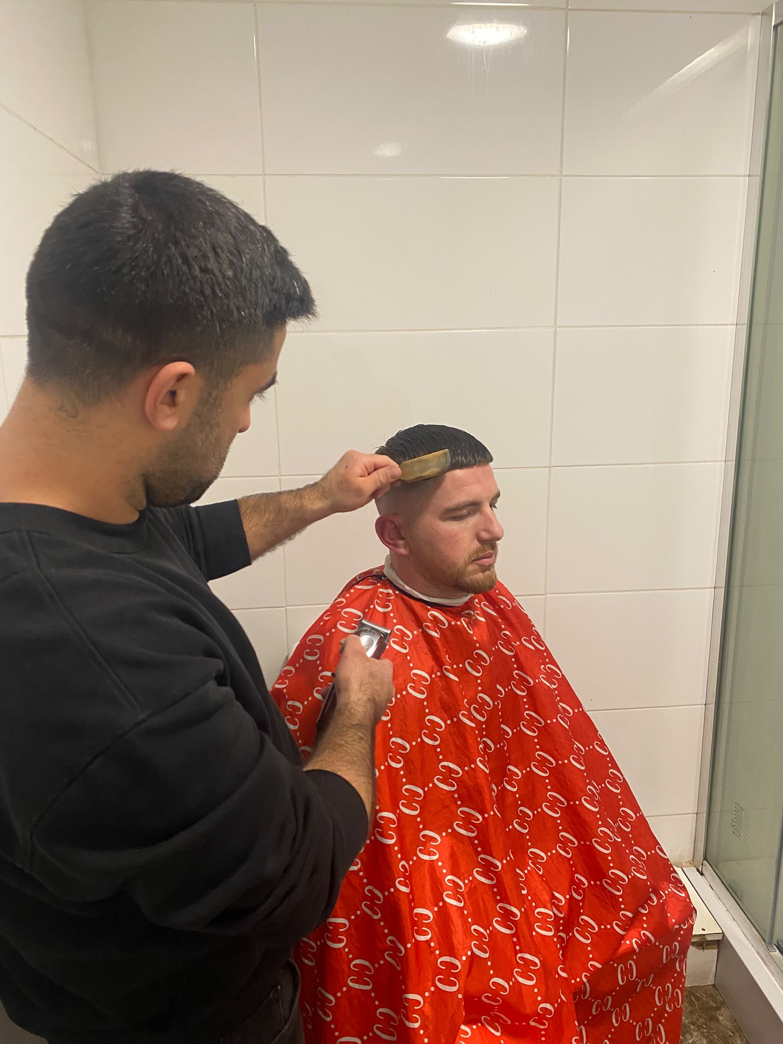 Yildiz Mobile Barber providing a professional haircut