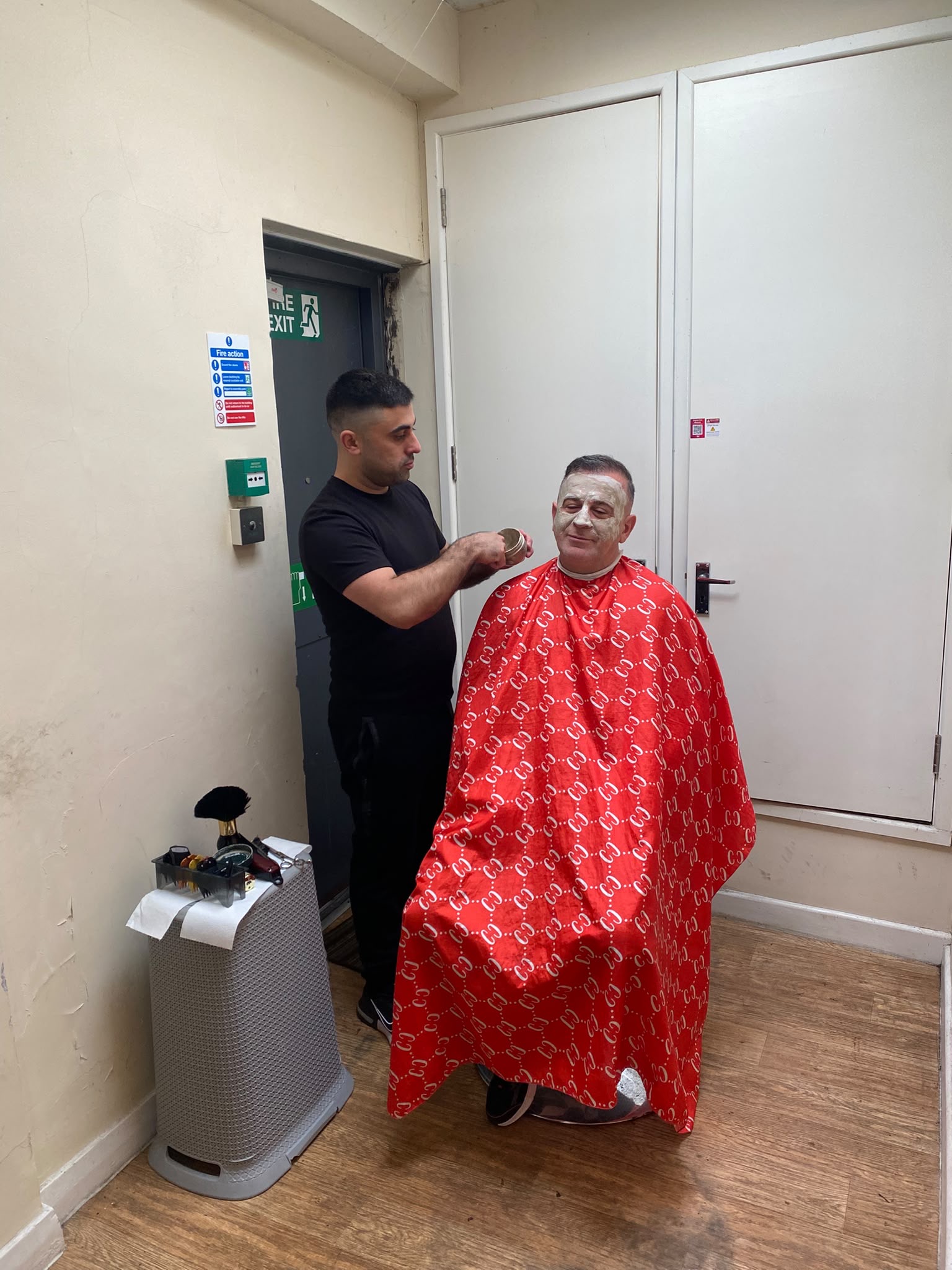 Traditional barber treatment by Yildiz Mobile Barber